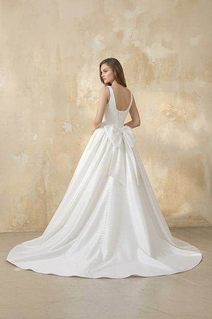 A Line Satin Ball Gown With Bow in White